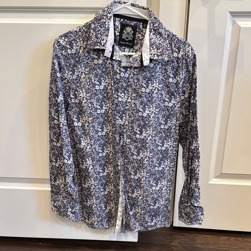 English Laundry Blue and White Casual Button Down Shirt